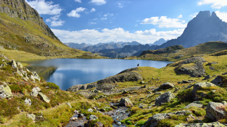 GR11 La Senda Pirenaica — travesía transpirenaica por la vertiente sur de los Pirineos
